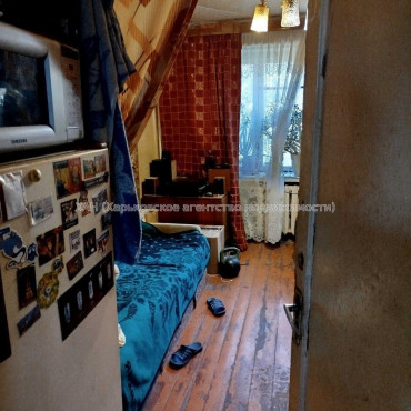 Продам квартиру, Василия Мельникова ул. , 2 кім., 30 м², без ремонта 