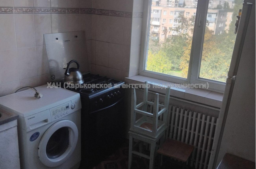 Продам квартиру, Байрона пр-т , 1 кім., 30.80 м², косметический ремонт 
