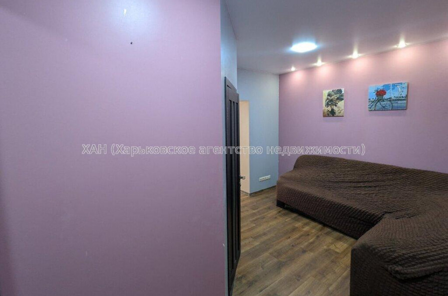 Продам квартиру, Победы просп. , 1  ком., 50 м², капитальный ремонт 