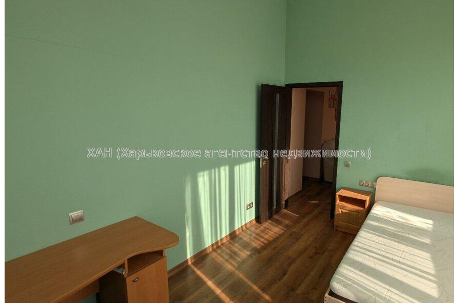 Продам квартиру, Победы просп. , 1  ком., 50 м², капитальный ремонт 