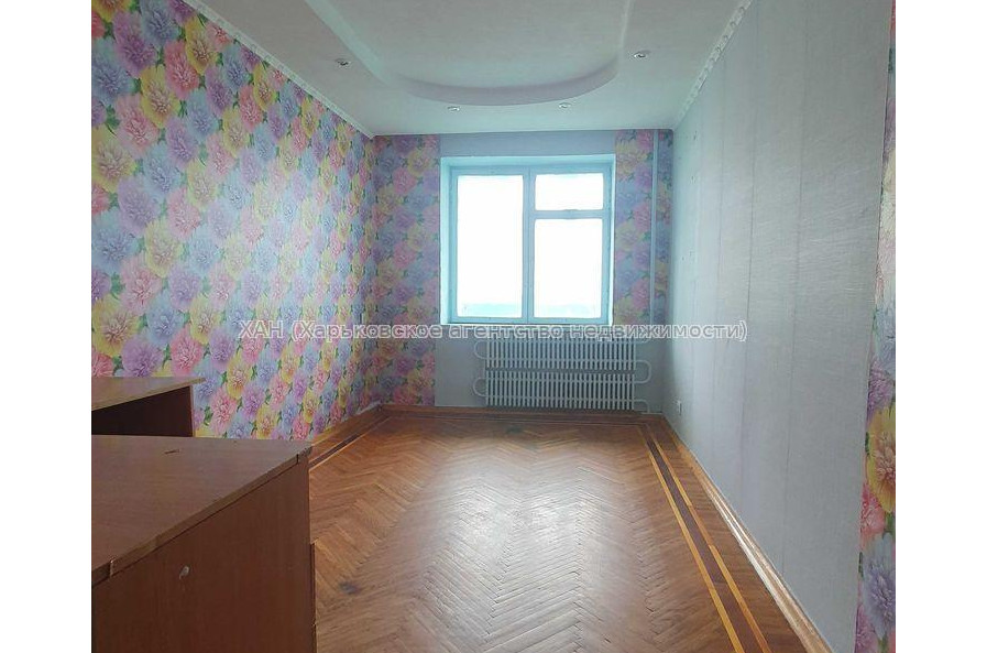 Продам квартиру, Харьковских Дивизий ул. , 3  ком., 65 м², косметический ремонт 