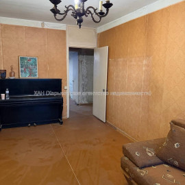 Продам квартиру, Тарасовская ул. , 3  ком., 65.20 м², без ремонта