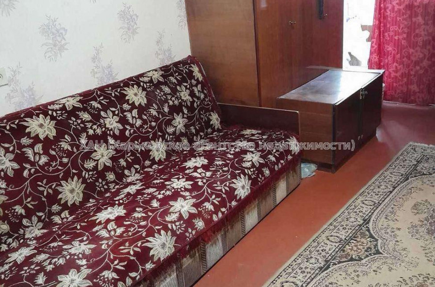 Продам квартиру, Амосова ул. , 1 кім., 38 м², советский ремонт 