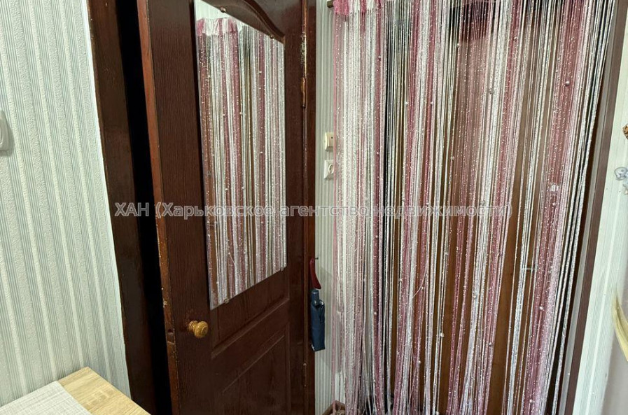 Продам квартиру, Ньютона ул. , 1 кім., 23 м², капитальный ремонт 