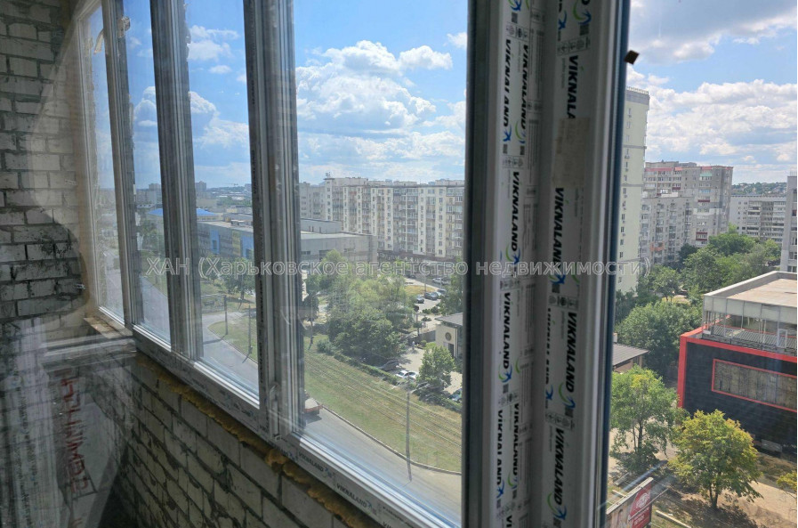 Продам квартиру, Клочковская ул. , 2  ком., 70.78 м², без внутренних работ 