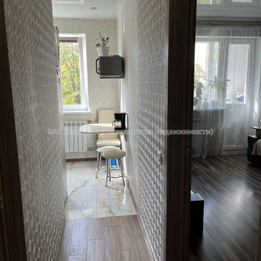 Продам квартиру, Познанская ул. , 1 кім., 31 м², евроремонт 