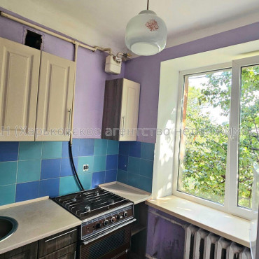 Продам квартиру, Белостокский пер. , 2  ком., 33 м², косметический ремонт 