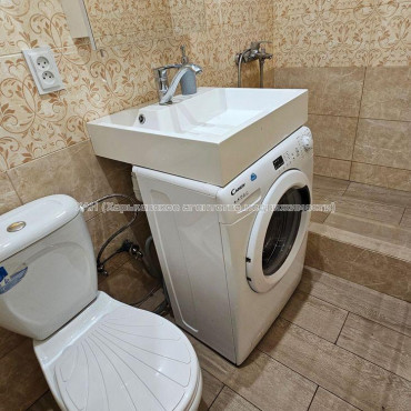 Продам квартиру, Белостокский пер. , 2  ком., 33 м², косметический ремонт 