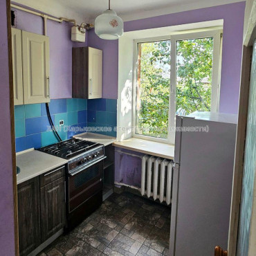 Продам квартиру, Белостокский пер. , 2  ком., 33 м², косметический ремонт 