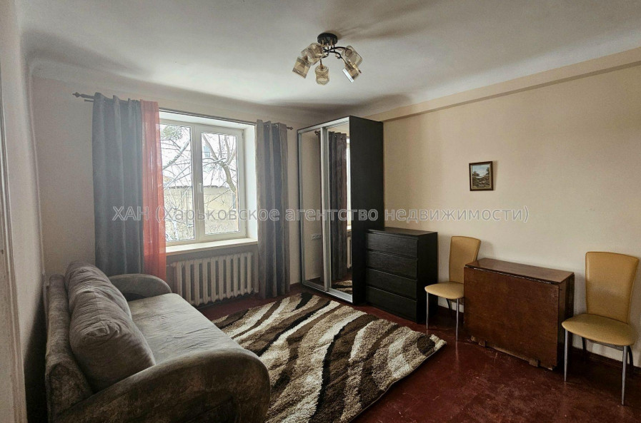 Продам квартиру, Белостокский пер. , 2  ком., 33 м², косметический ремонт 