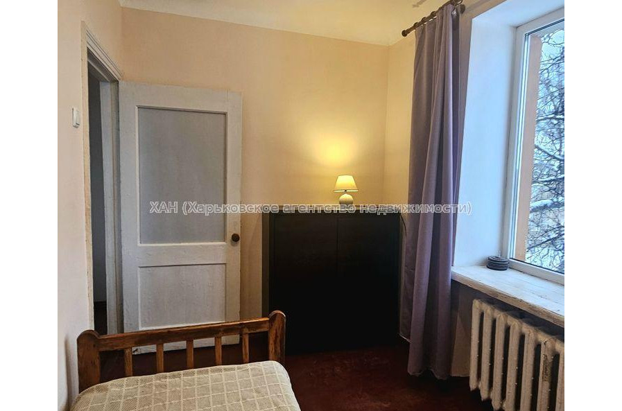 Продам квартиру, Белостокский пер. , 2  ком., 33 м², косметический ремонт 