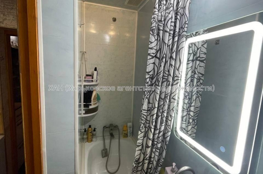 Продам квартиру, Липовый Гай ул. , 2  ком., 45 м², капитальный ремонт 
