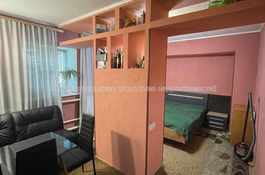 Продам квартиру, Липовый Гай ул. , 2  ком., 45 м², капитальный ремонт 