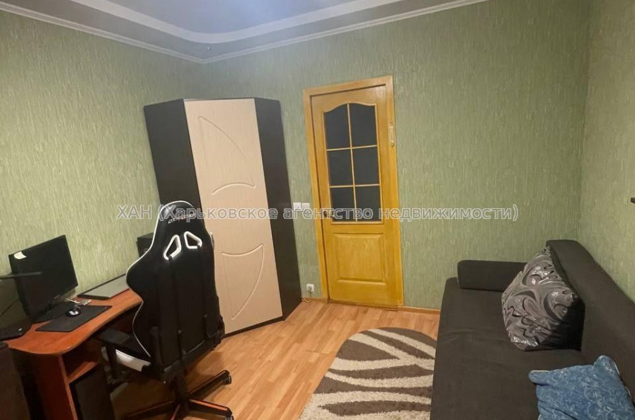 Продам квартиру, Липовый Гай ул. , 2  ком., 45 м², капитальный ремонт 