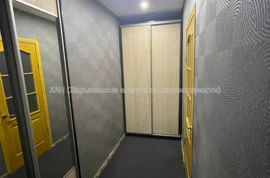 Продам квартиру, Липовый Гай ул. , 2  ком., 45 м², капитальный ремонт 