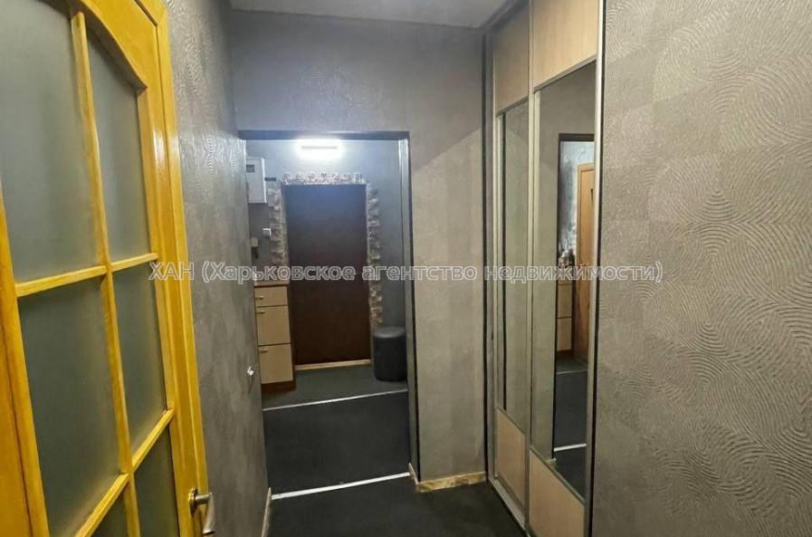 Продам квартиру, Липовый Гай ул. , 2  ком., 45 м², капитальный ремонт 