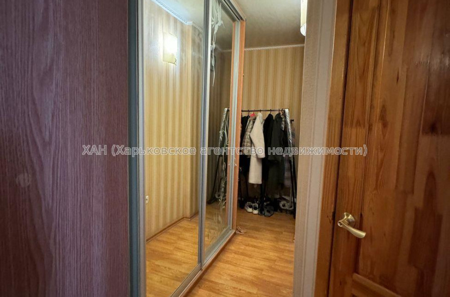 Продам квартиру, Шекспира ул. , 1 кім., 33 м², капитальный ремонт 