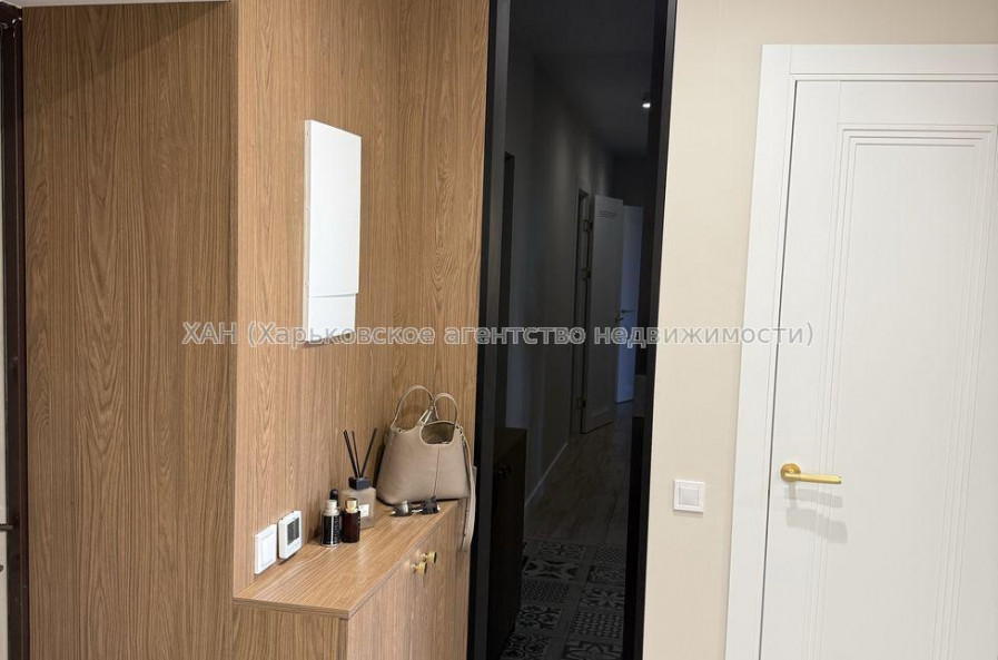 Продам квартиру, Профессорская ул. , 2 кім., 70 м², евроремонт 