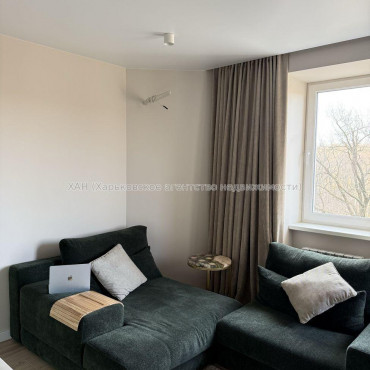 Продам квартиру, Профессорская ул. , 2 кім., 70 м², евроремонт 