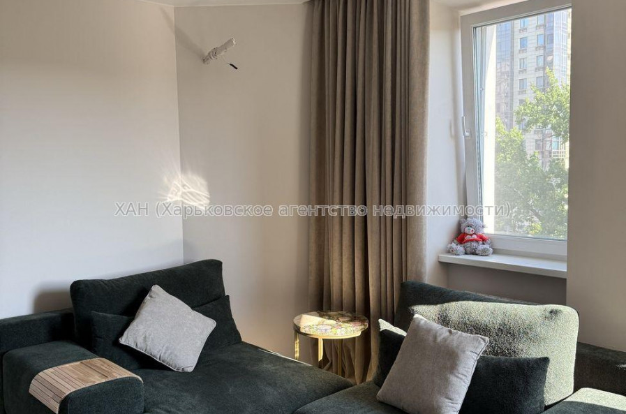 Продам квартиру, Профессорская ул. , 2 кім., 70 м², евроремонт 