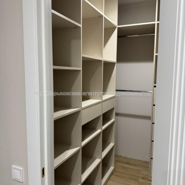 Продам квартиру, Профессорская ул. , 2 кім., 70 м², евроремонт 
