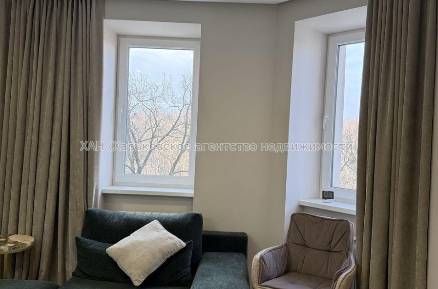 Продам квартиру, Профессорская ул. , 2 кім., 70 м², евроремонт 
