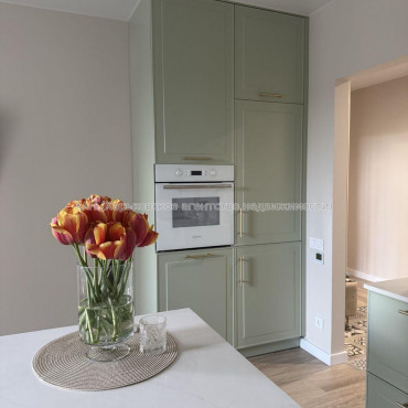 Продам квартиру, Профессорская ул. , 2 кім., 70 м², евроремонт 