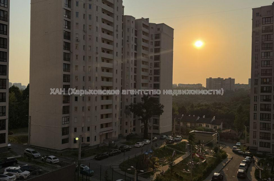 Продам квартиру, Профессорская ул. , 2 кім., 70 м², евроремонт 