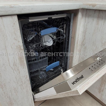 Продам квартиру, Победы просп. , 1 кім., 48 м², евроремонт 