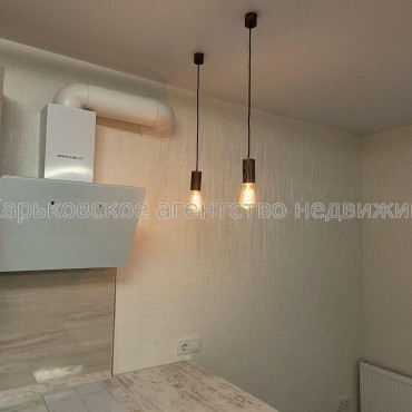 Продам квартиру, Победы просп. , 1 кім., 48 м², евроремонт 
