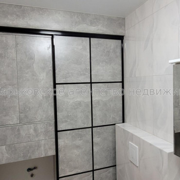 Продам квартиру, Победы просп. , 1 кім., 48 м², евроремонт 