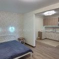 Продам квартиру, Победы просп. , 1 кім., 48 м², евроремонт 