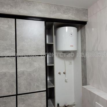 Продам квартиру, Победы просп. , 1 кім., 48 м², евроремонт 