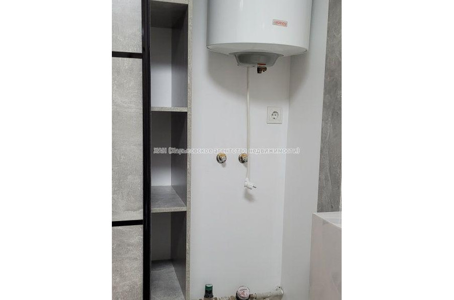 Продам квартиру, Победы просп. , 1 кім., 48 м², евроремонт 