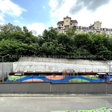 Продам квартиру, Клочковская ул. , 1  ком., 51 м², без внутренних работ 