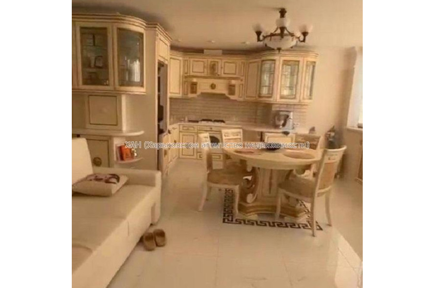 Продам квартиру, Сухумская ул. , 1  ком., 57 м², евроремонт 
