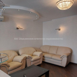 Продам квартиру, Барабашова академика ул. , 4  ком., 130 м², авторский дизайн