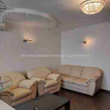 Продам квартиру, Барабашова академика ул. , 4  ком., 130 м², авторский дизайн 