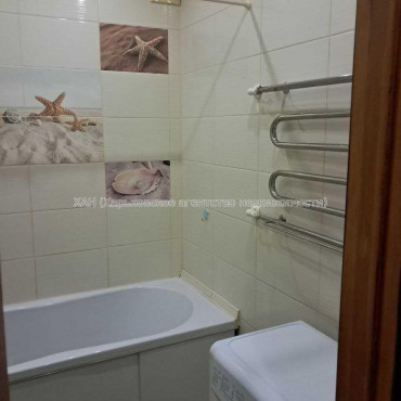 Продам квартиру, Академика Павлова ул. , 2  ком., 51.40 м², частичный ремонт 