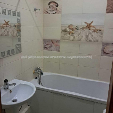 Продам квартиру, Академика Павлова ул. , 2  ком., 51.40 м², частичный ремонт 