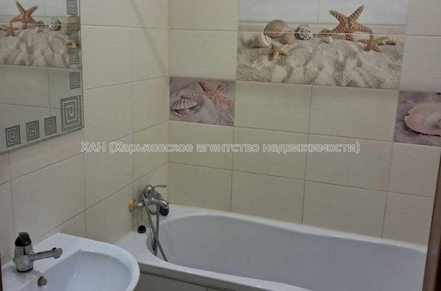 Продам квартиру, Академика Павлова ул. , 2  ком., 51.40 м², частичный ремонт 