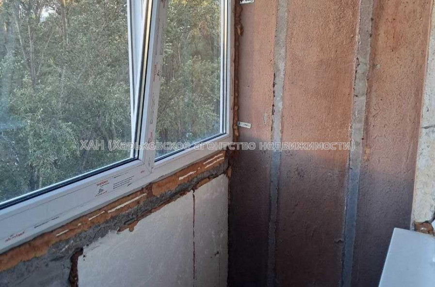 Продам квартиру, Академика Павлова ул. , 2  ком., 51.40 м², частичный ремонт 