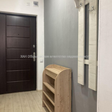 Продам квартиру, Леси Украинки ул. , 1 кім., 19 м², капитальный ремонт 