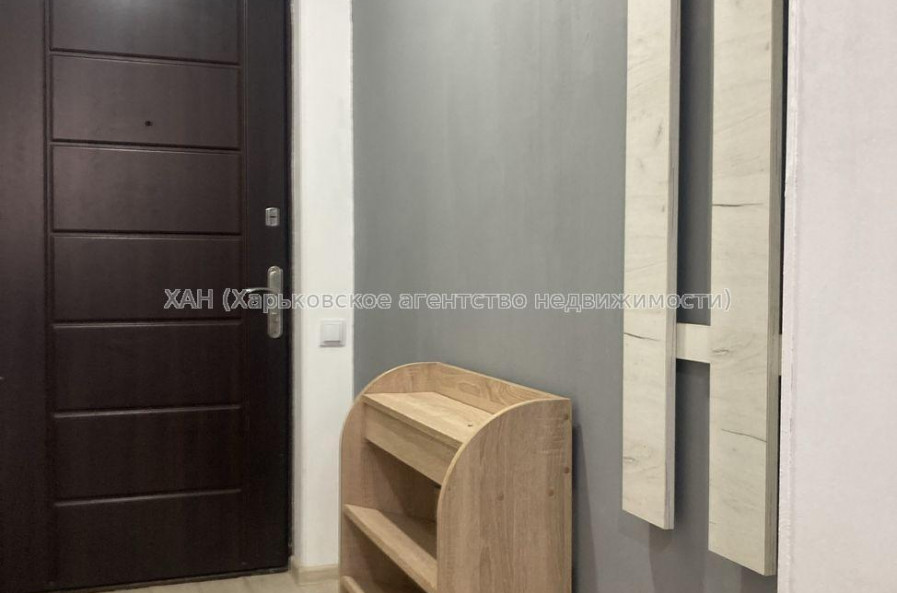 Продам квартиру, Леси Украинки ул. , 1 кім., 19 м², капитальный ремонт 