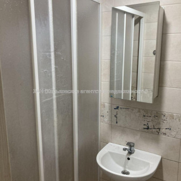 Продам квартиру, Леси Украинки ул. , 1 кім., 19 м², капитальный ремонт 