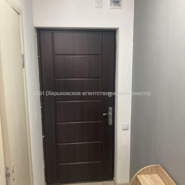 Продам квартиру, Леси Украинки ул. , 1 кім., 19 м², капитальный ремонт 