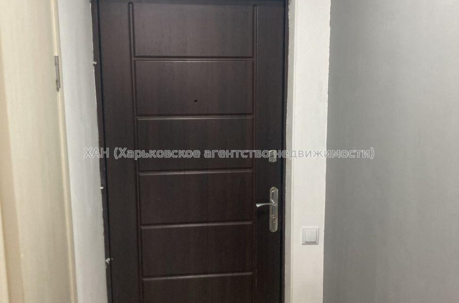 Продам квартиру, Леси Украинки ул. , 1 кім., 19 м², капитальный ремонт 