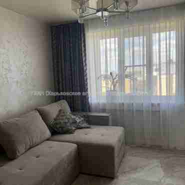Продам квартиру, Ляпунова ул. , 4  ком., 80 м², капитальный ремонт 