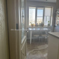Продам квартиру, Ляпунова ул. , 4  ком., 80 м², капитальный ремонт 
