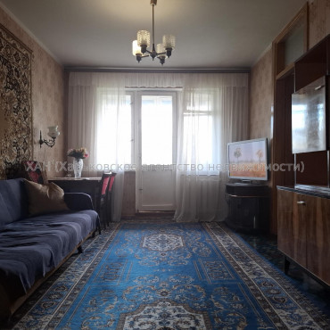 Продам квартиру, Франтишека Крала ул. , 3  ком., 57.50 м², косметический ремонт 